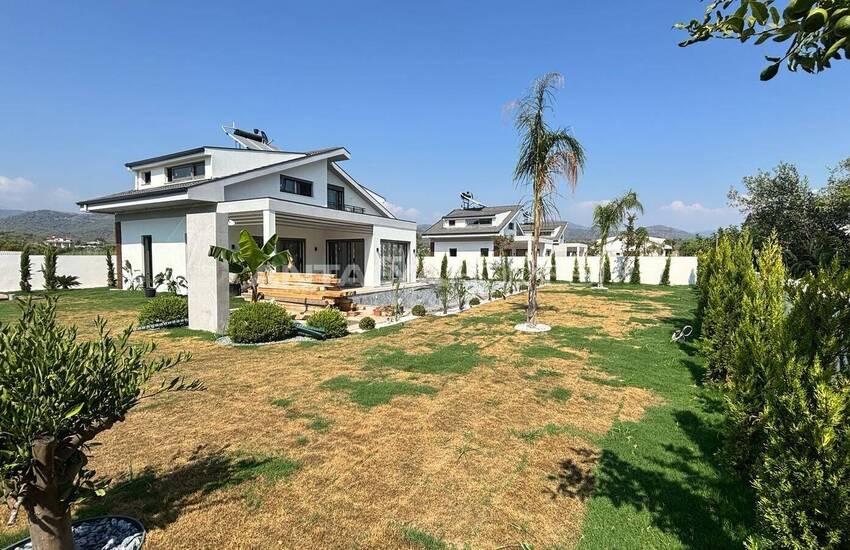 Detached Houses in a Complex with Pool in Çalış Fethiye 22