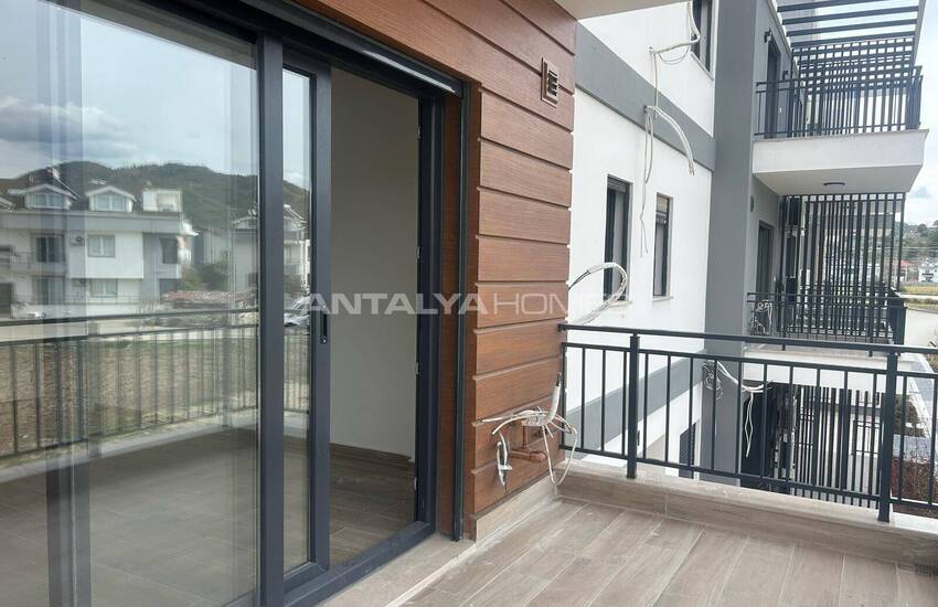 آپارتمان 3 خوابه در مجتمع با استخر در سیدیکمر 37