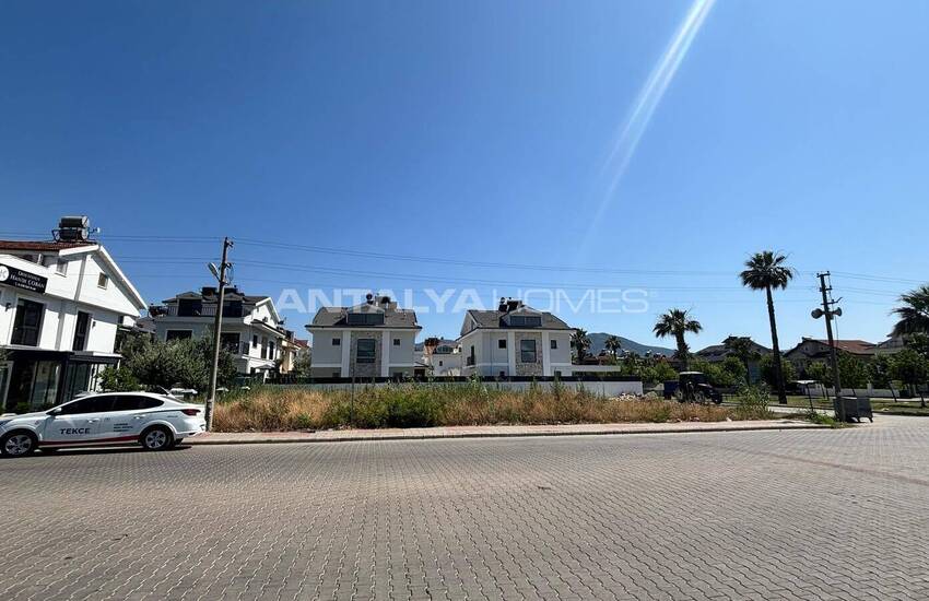 خانه مستقل 5 خوابه با استخر در نزدیکی امکانات رفاهی در فتحیه 15