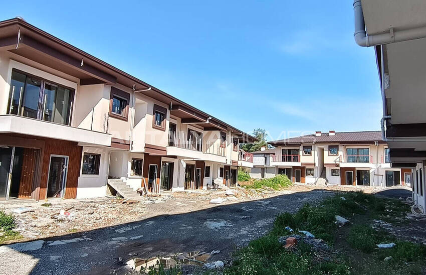 Современные квартиры в охраняемом комплексе в Мугла Ула Эсентепе 27