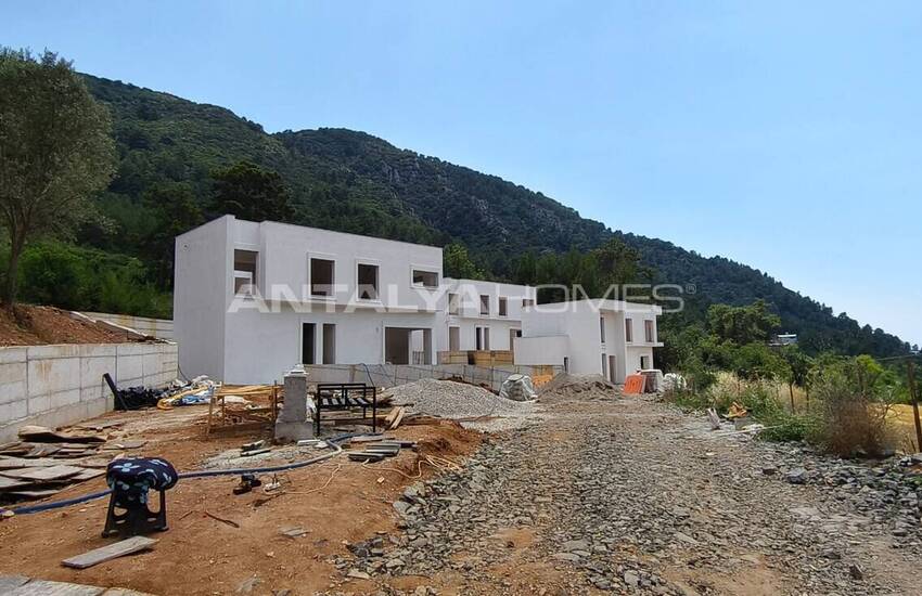 Fethiye'de Kapalı Site İçinde Özel Havuzlu Lüks Evler 16