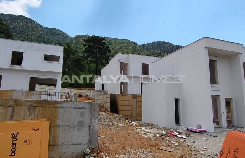Fethiye'de Kapalı Site İçinde Özel Havuzlu Lüks Evler 18
