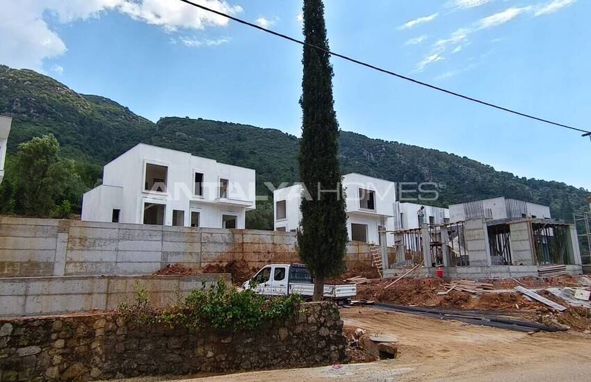 Fethiye'de Kapalı Site İçinde Özel Havuzlu Lüks Evler 21