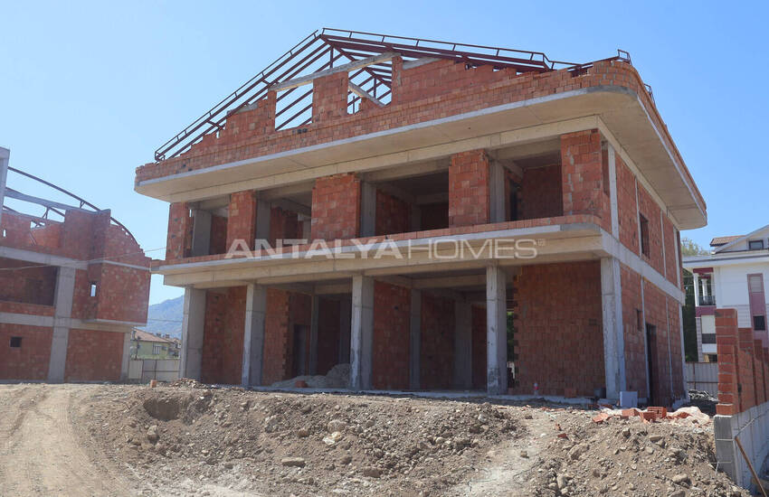 Stylish Duplex Apartments with Garden in Fethiye 27