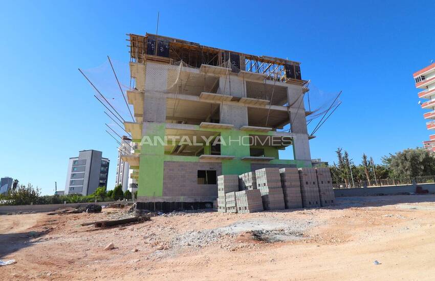 Apartments with Extensive Amenities in Mezitli, Mersin 18