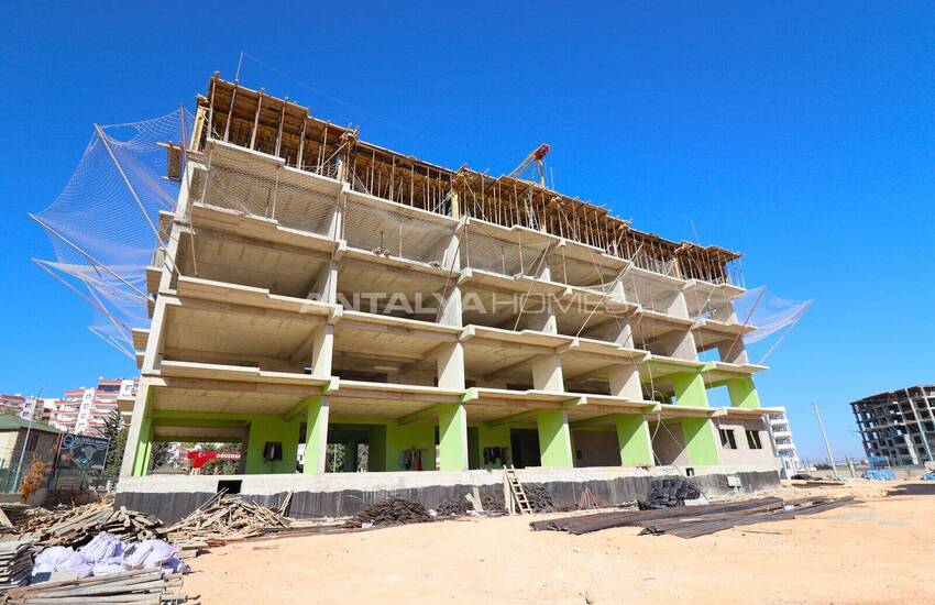 Apartments with Extensive Amenities in Mezitli, Mersin 23