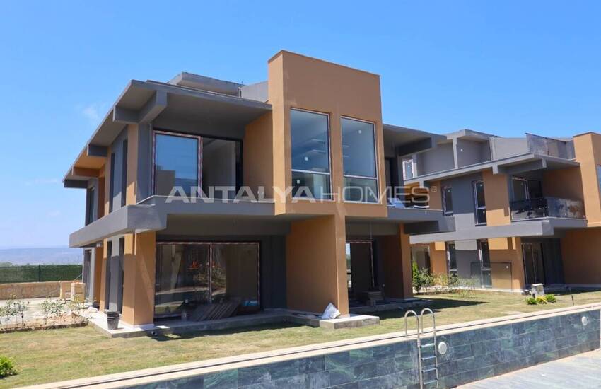 Semi-detached Villas with Nature View in Mersin Silifke 15