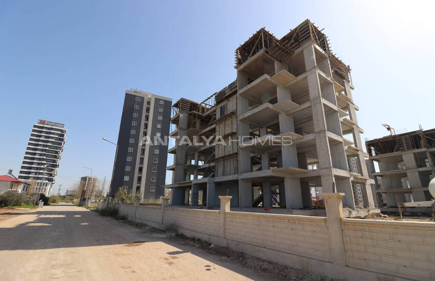 Mersin'de Sosyal Olanaklara Sahip Sitede Uygun Fiyatlı Daireler 31
