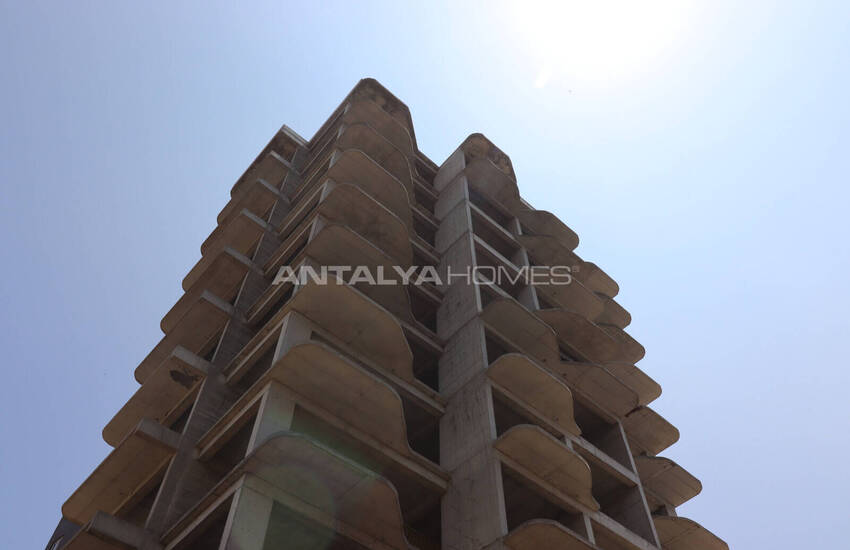 Mersin Ayaş'ta Havuzlu Site İçinde Satılık Daireler 21