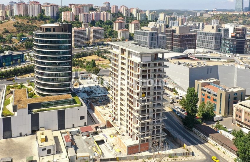 Istanbul, Kagithane Apartments in a Developing Area