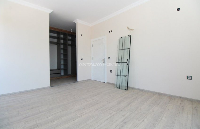 Detached Villa in Döşemealtı Suitable for Large Families 18