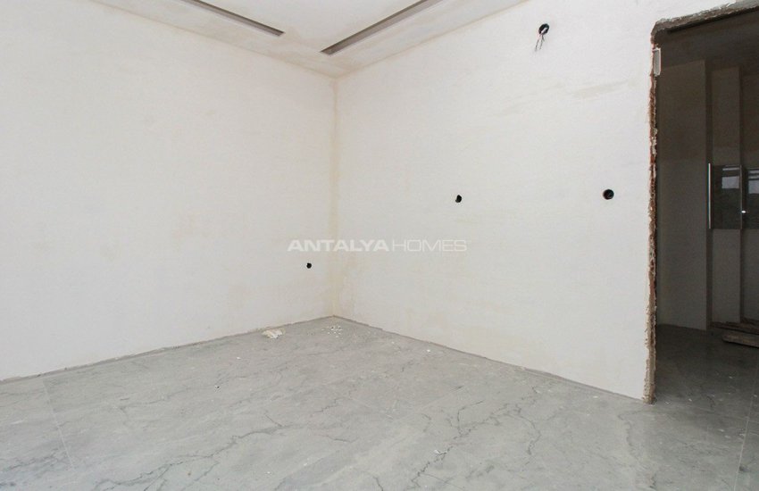 Central Apartments with High Rental Income Chance in Antalya 33