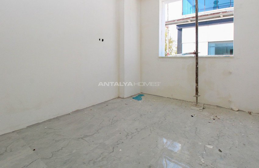 Central Apartments with High Rental Income Chance in Antalya 35