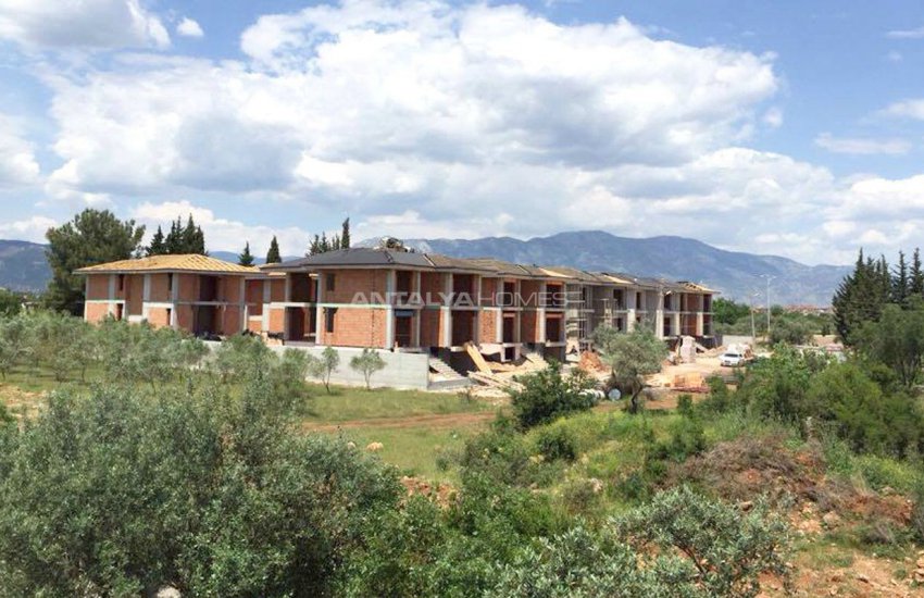 Doğa İle İç İçe Lüks Villalar 24