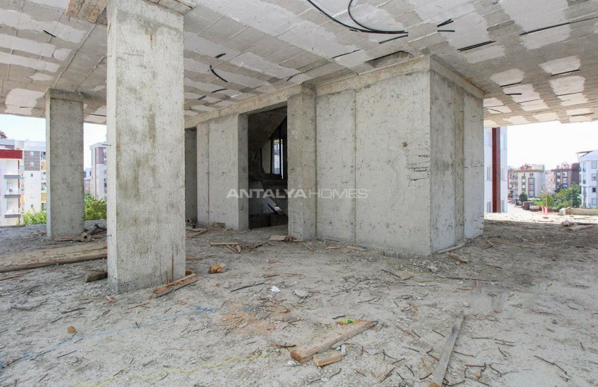 Brilliantly Spacious Flats Close to Amenities in Muratpaşa 29