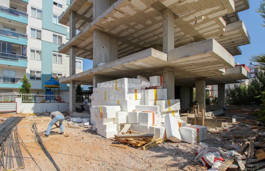 Brilliantly Spacious Flats Close to Amenities in Muratpaşa 24