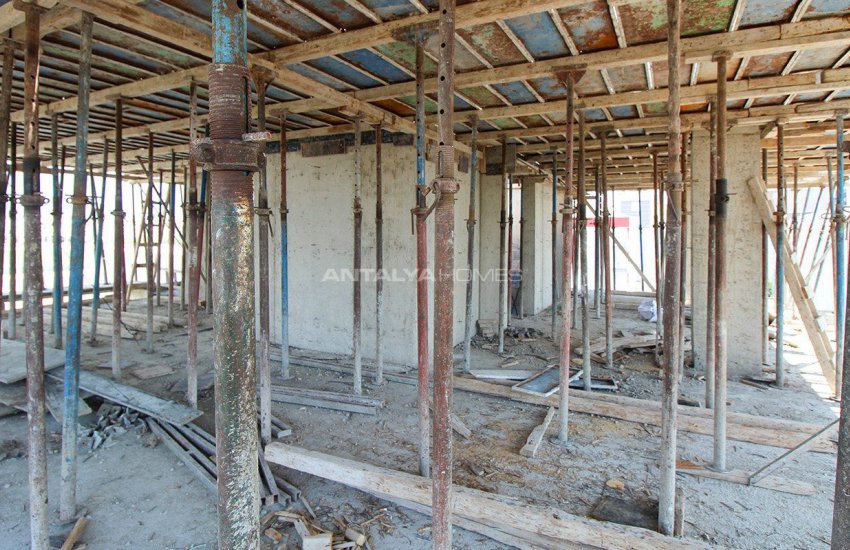 Brilliantly Spacious Flats Close to Amenities in Muratpaşa 26