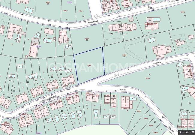 Large Land in a Fantastic Residential and Modern Area in Malaga 12