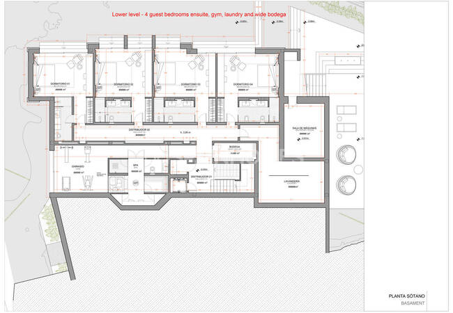 Malaga Benahavis'te Özel Havuzlu Geniş Villa 24