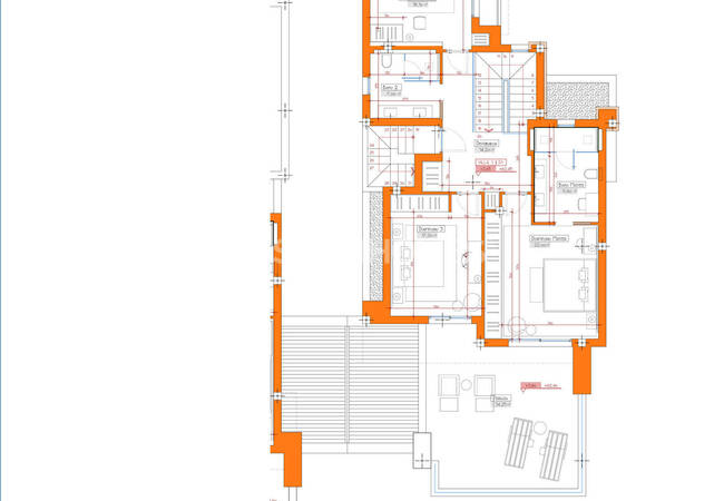 Marbella'da Deniz ve Şehir Manzaralı 5 Odalı Villalar 19