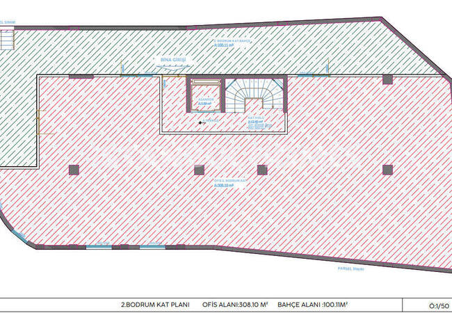 مركز أعمال بالقرب من محطة مترو أسكودار 7