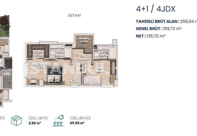 İstanbul Üsküdar'da Denize Yakın Projede Deniz Manzaralı Daireler 23