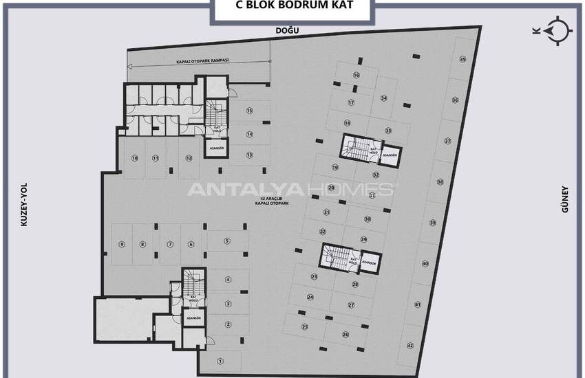 Onroerend Goed Op Steenworp Afstand Van Strand In Antalya Muratpasa 23