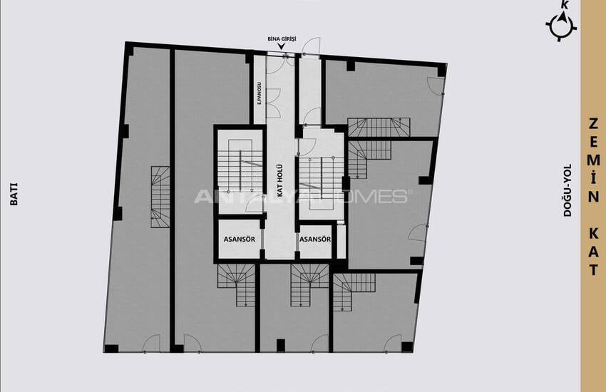 Apartments Near the Main Road and Sea in Antalya Muratpaşa 7