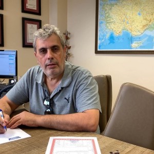 ناصر أ. من فلسطين