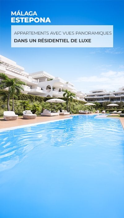 Appartements avec vue sur la mer et piscine commune à Estepona