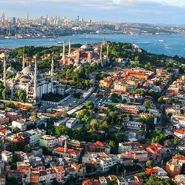 伊斯坦布尔仍然吸引着那些寻求欧洲更实惠生活选择的人。