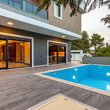 Antalya, Döşemealtı'nda havuzlu villa