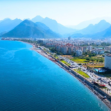 Häuser am Strand in Antalya Konyaaltı