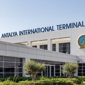 Antalya Airport Shatters Passenger Records