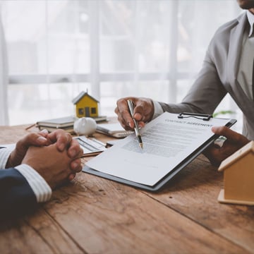 توقيع عقد الوديعة