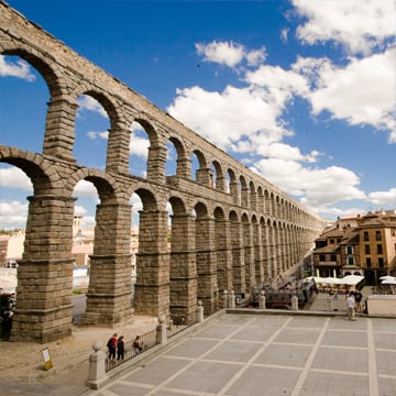 Segovia's UNESCO site Roman aqueduct, where engineering meets Gothic grandeur  Segovia's UNESCO site Roman aqueduct, where engineering meets Gothic grandeur