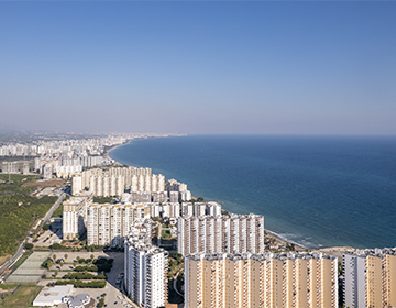 eigendommen langs de kust van Mersin