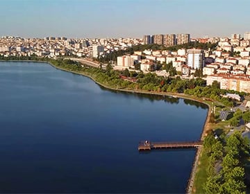 خانه های کنار دریاچه در کوچوکچکمجه