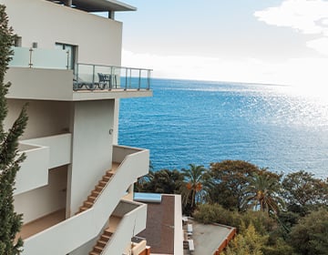 Real Estate Market Transformation in Spain: From Urban Core to Coastlines Real Estate Market Transformation in Spain: From Urban Core to Coastlines