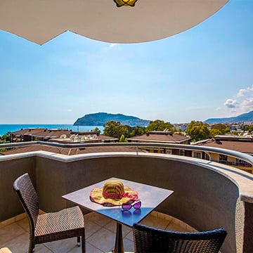 Varför vill folk bo i Antalya? Varför vill folk bo i Antalya?