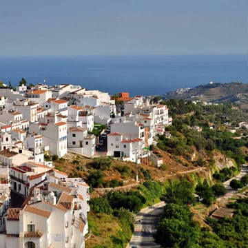 Comprendre le climat espagnol et ses besoins en chauffage et en climatisation