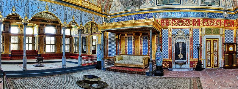 Topkapi Palace: Home of the Ottoman Sultans